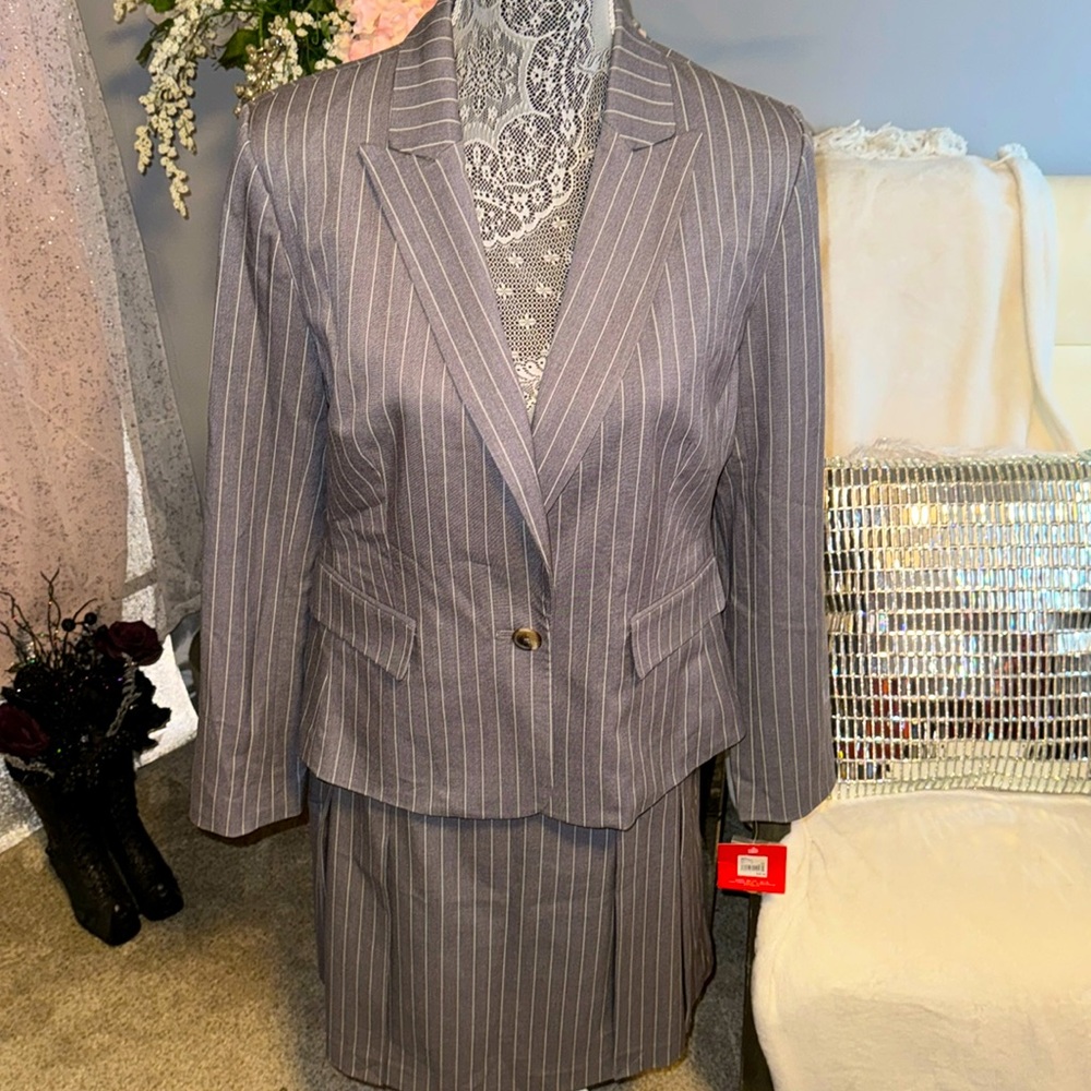 ISAAC  MIZRAHI  Suit